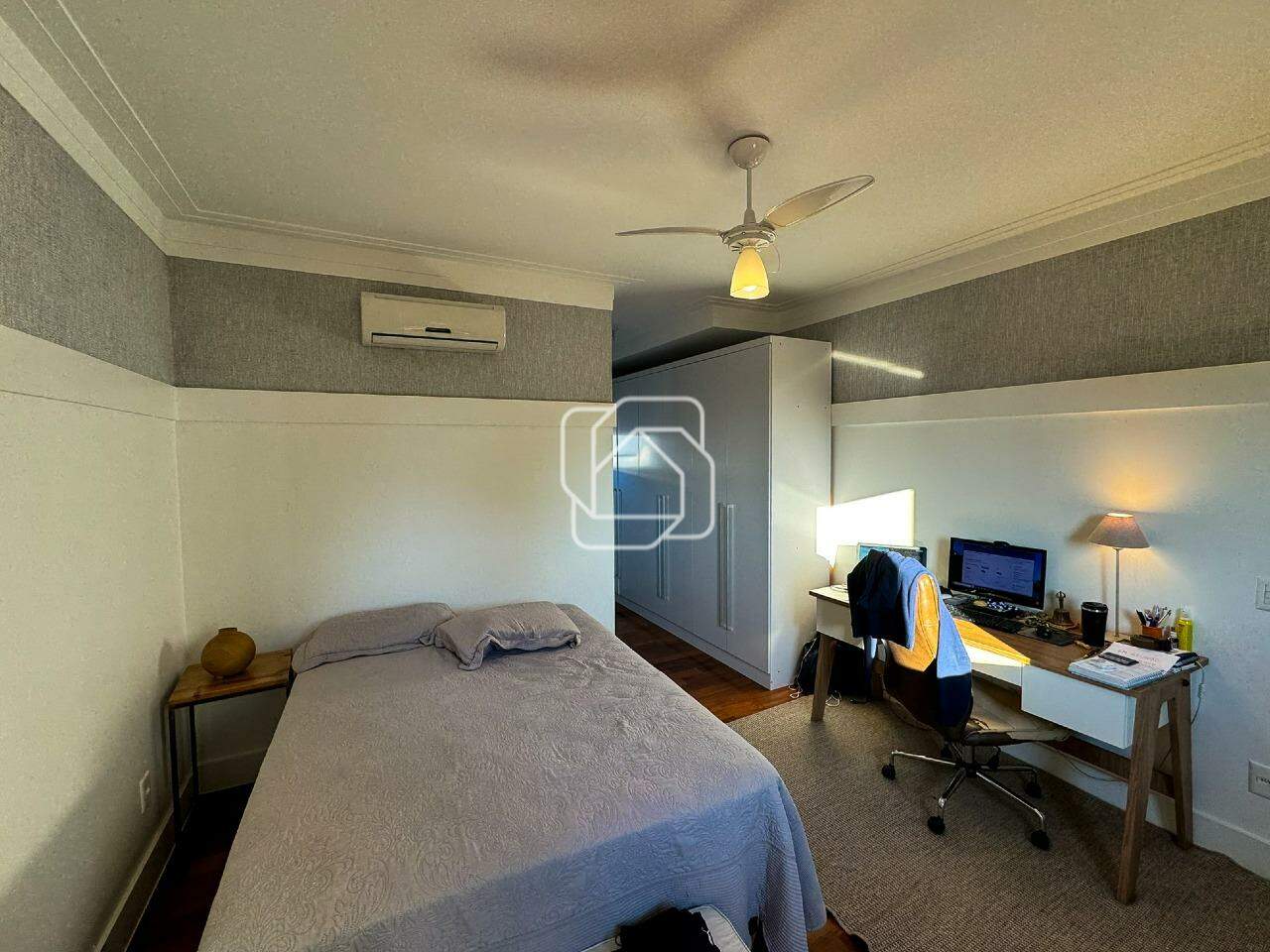 Casa de Condomínio à venda em Itu - SP - Jardim Theodora: Suíte