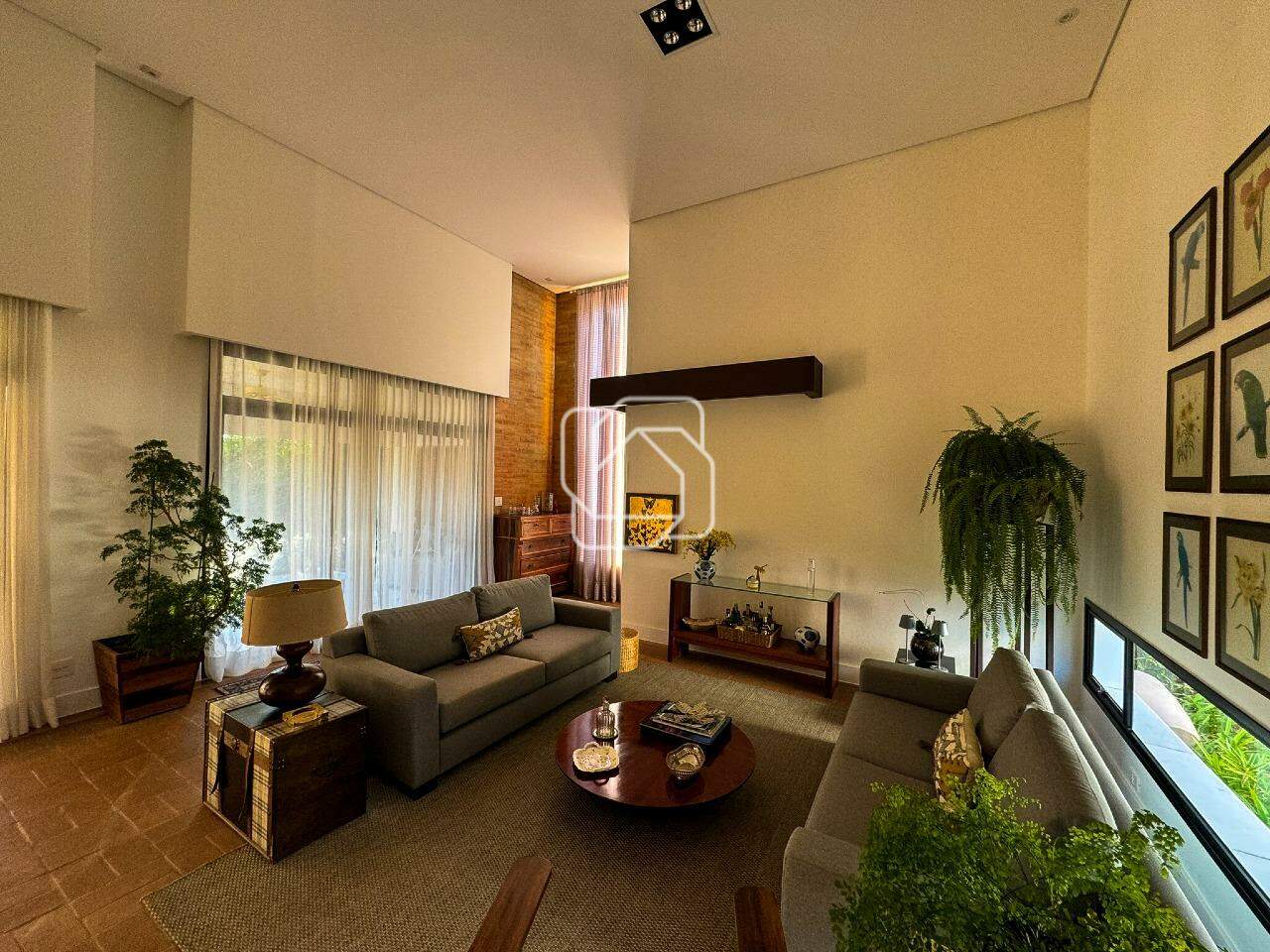 Casa de Condomínio à venda em Itu - SP - Jardim Theodora: Sala de estar