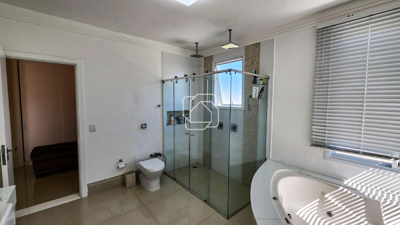 Casa de Condomínio à venda em Cabreúva - SP - Portal do Japy Golf Clube: Banheiro