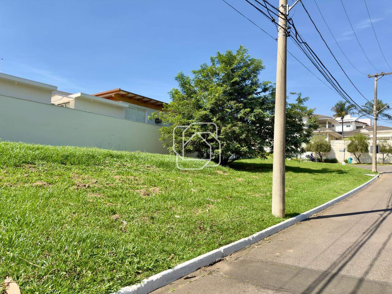 Terreno à venda em Itu - SP - Jardim Theodora: 