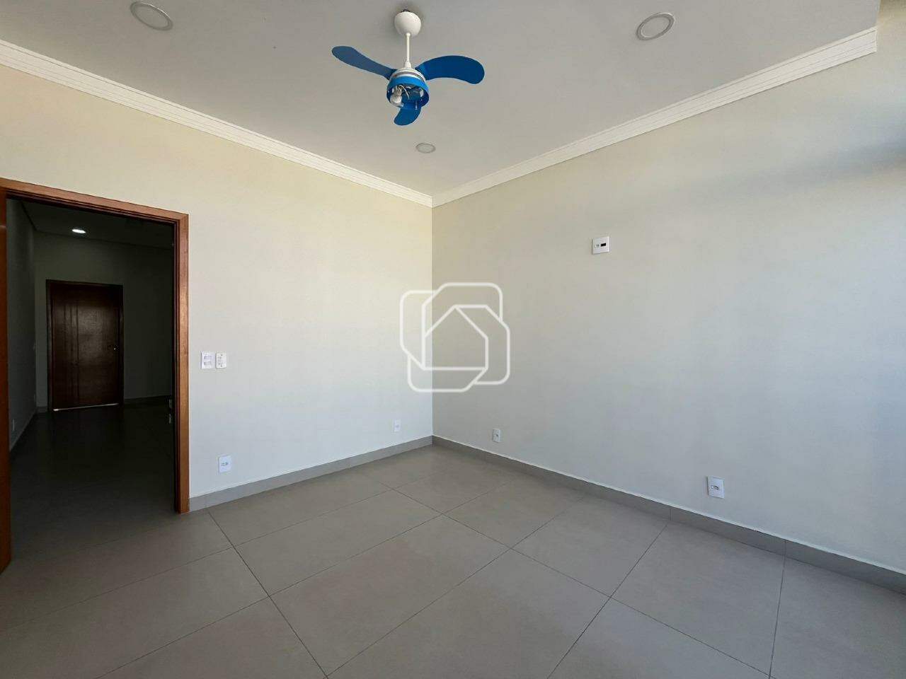 Casa de Condomínio à venda em Salto - SP - Jardim Guarujá: Quarto