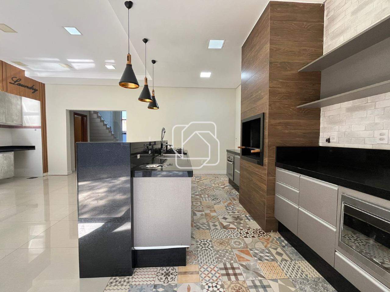 Casa de Condomínio à venda em Salto - SP - Jardim Guarujá: Cozinha
