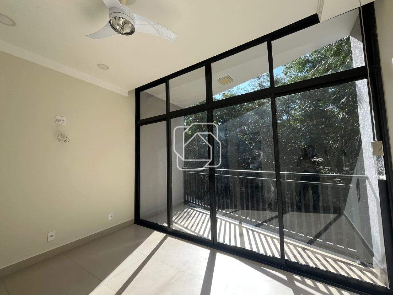 Casa de Condomínio à venda em Salto - SP - Jardim Guarujá: Quarto