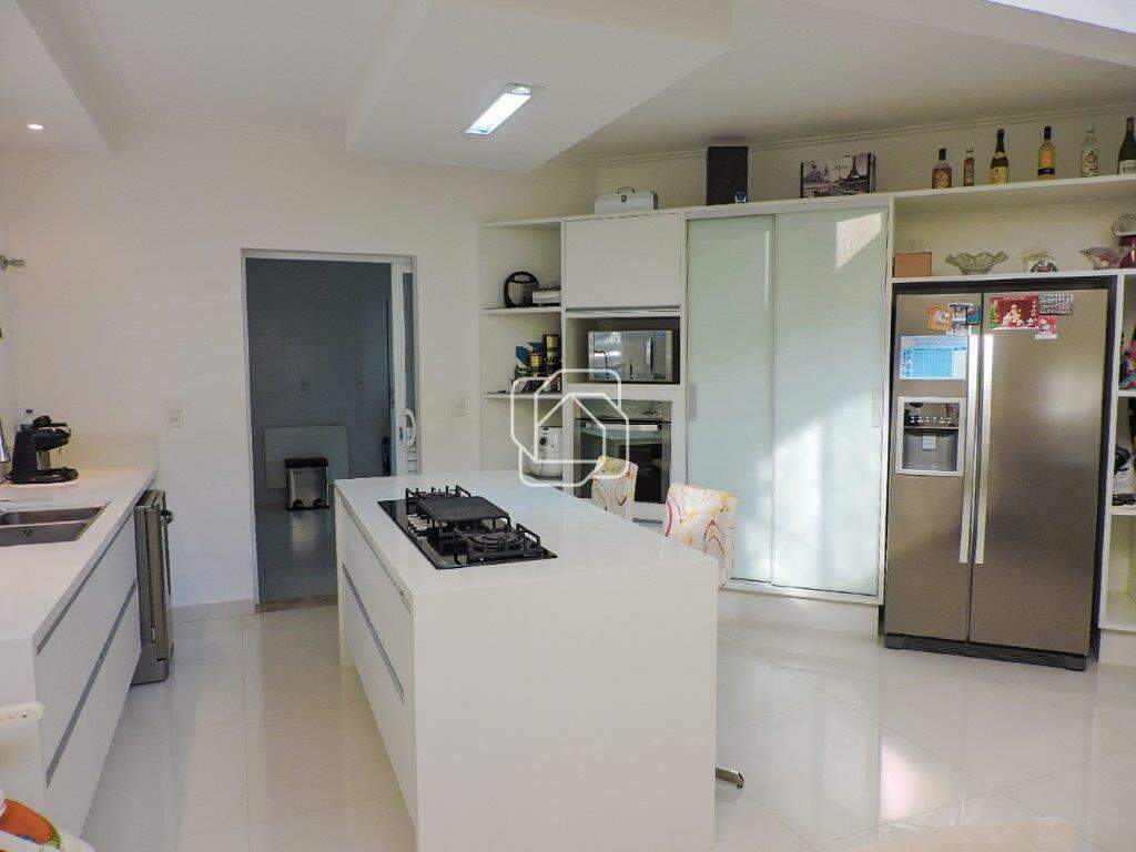 Casa de Condomínio à venda em Itu - SP - Parque Village Castelo: Cozinha
