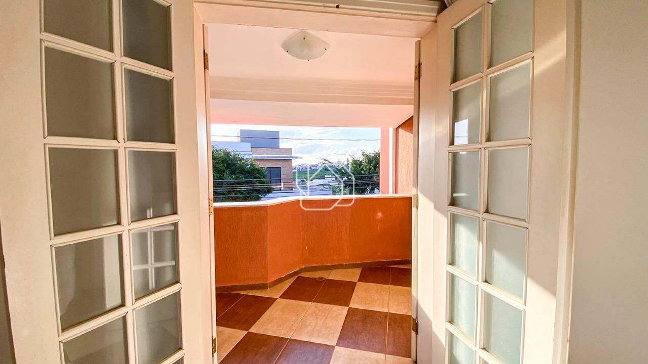 Casa de Condomínio à venda em Itu - SP - Portal da Vila Rica : Varanda do quarto