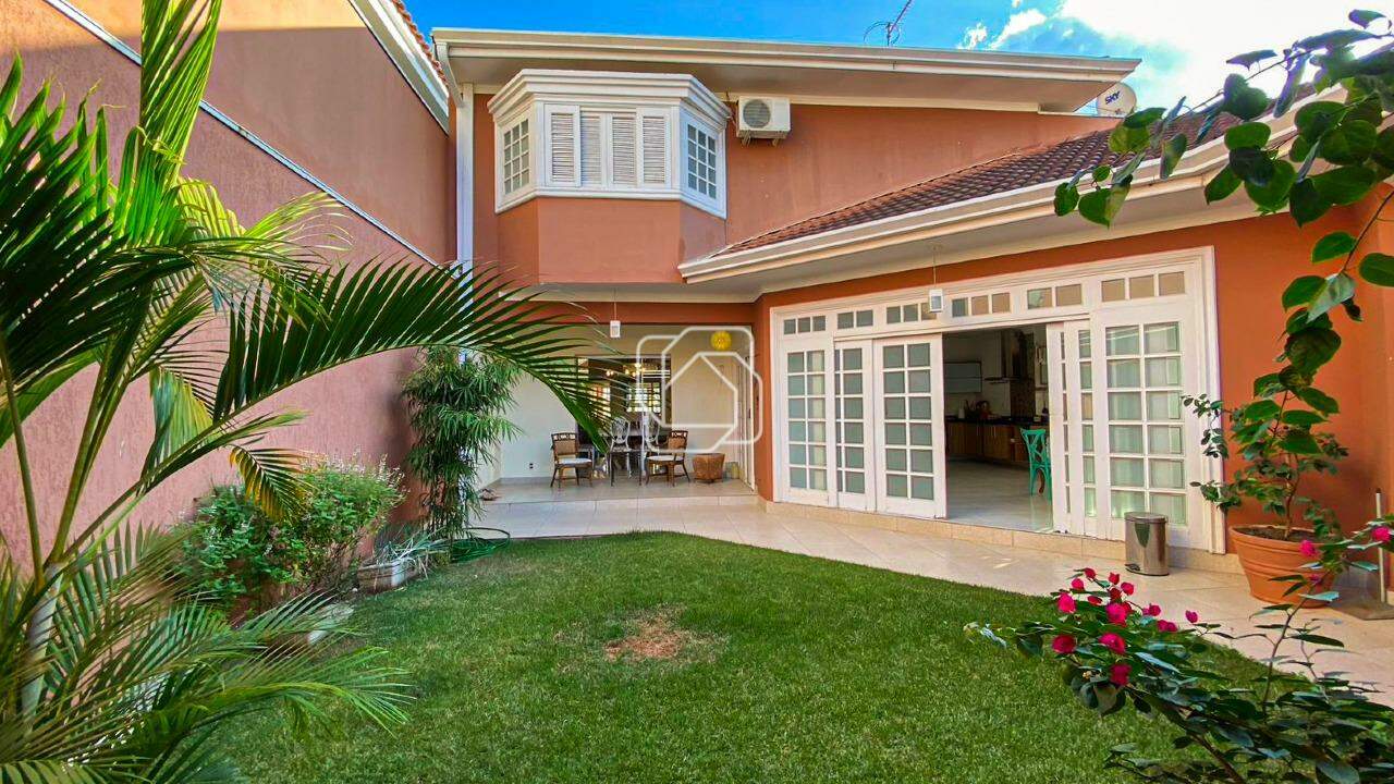 Casa de Condomínio à venda em Itu - SP - Portal da Vila Rica : Área externa, gramado