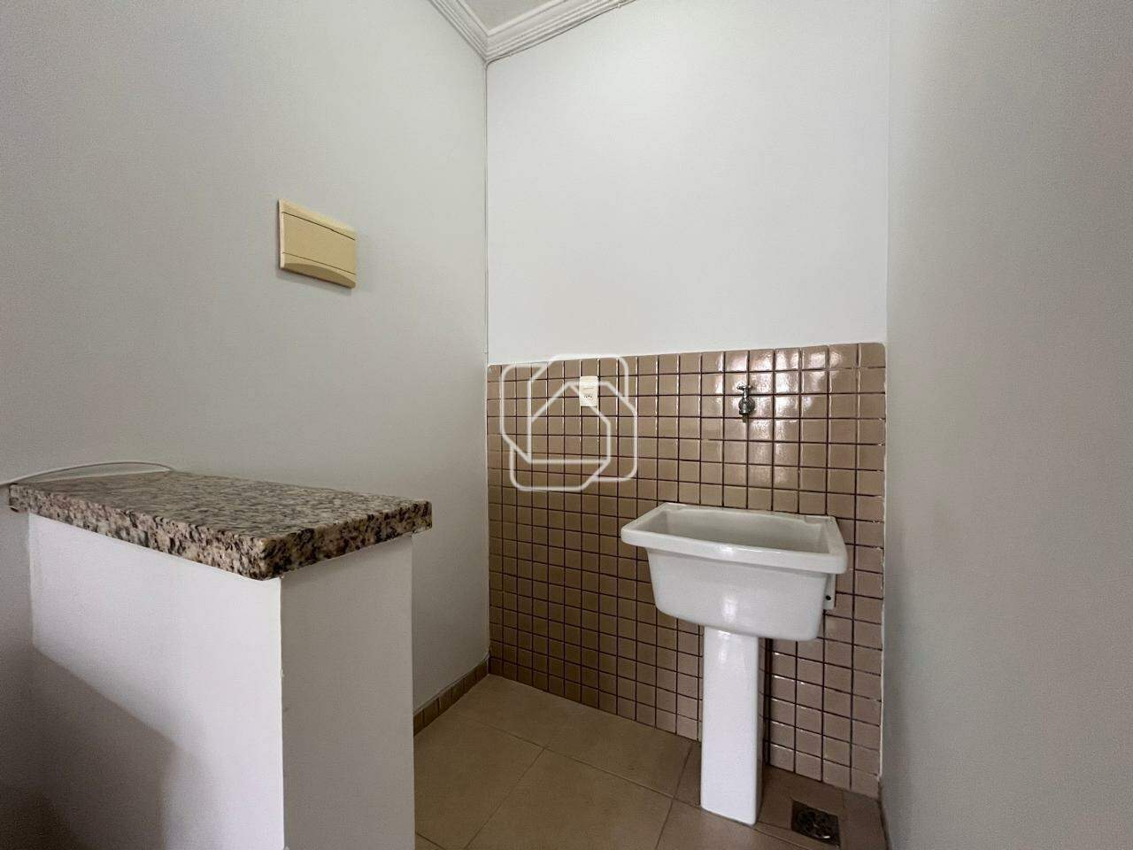Kitnet para aluguel em Itu - SP - Brasil: