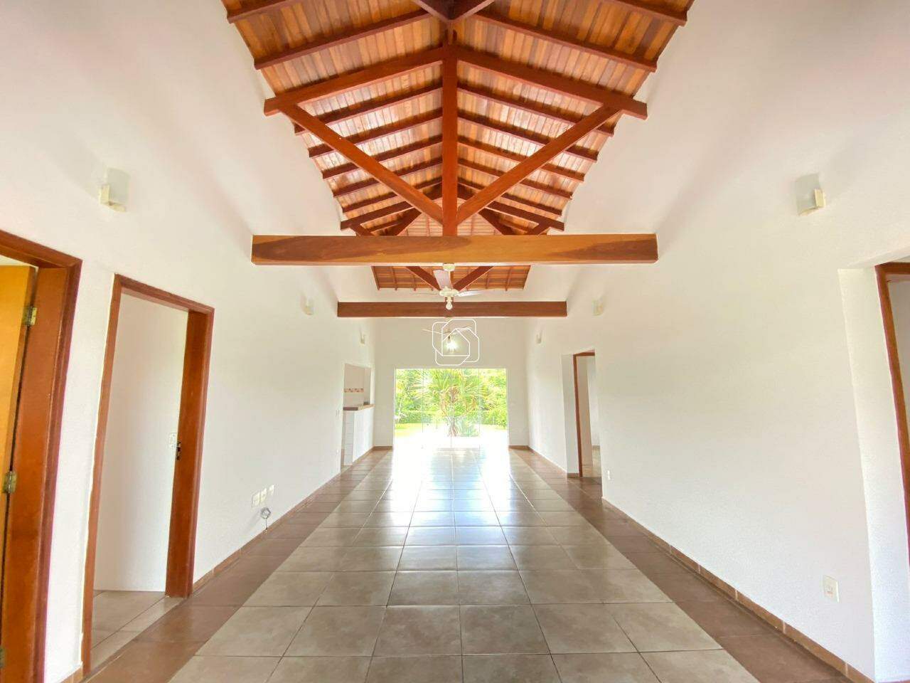 Casa de Condomínio para aluguel em Salto - SP - Condomínio Fazenda Palmeiras Imperiais: 