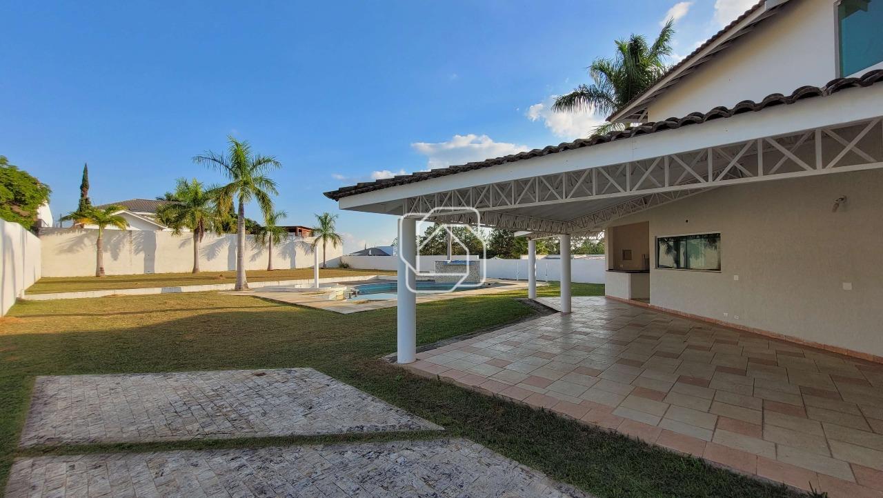 Casa de Condomínio para aluguel em Itu - SP - Parque Village Castelo: Quintal