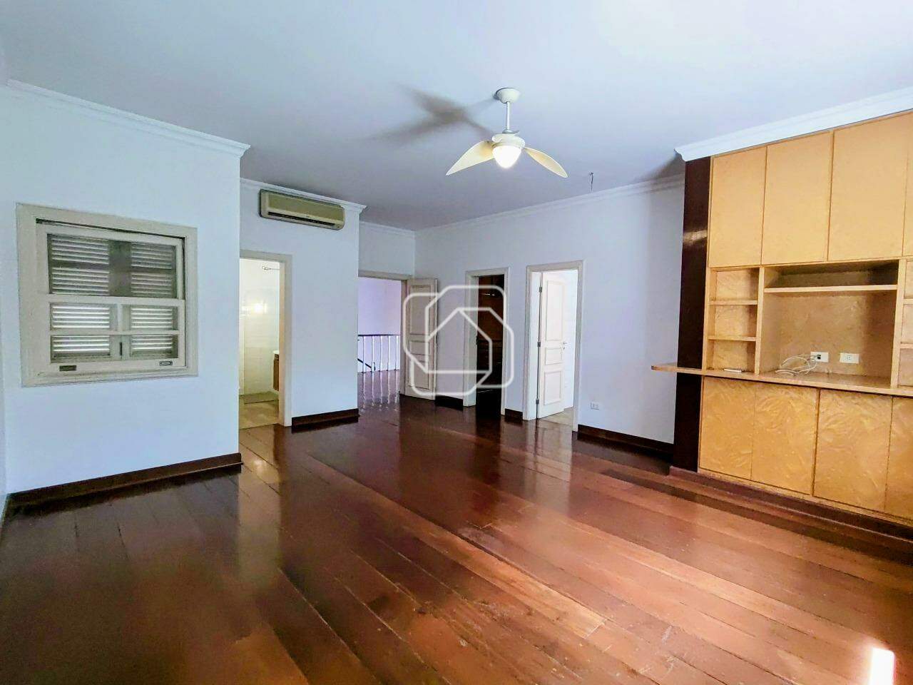 Casa de Condomínio à venda em Itu - SP - Condomínio Portal de Itu: Suíte master