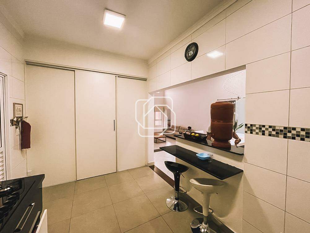 Casa de Condomínio para aluguel em Itu - SP - Chácara Flora: Cozinha