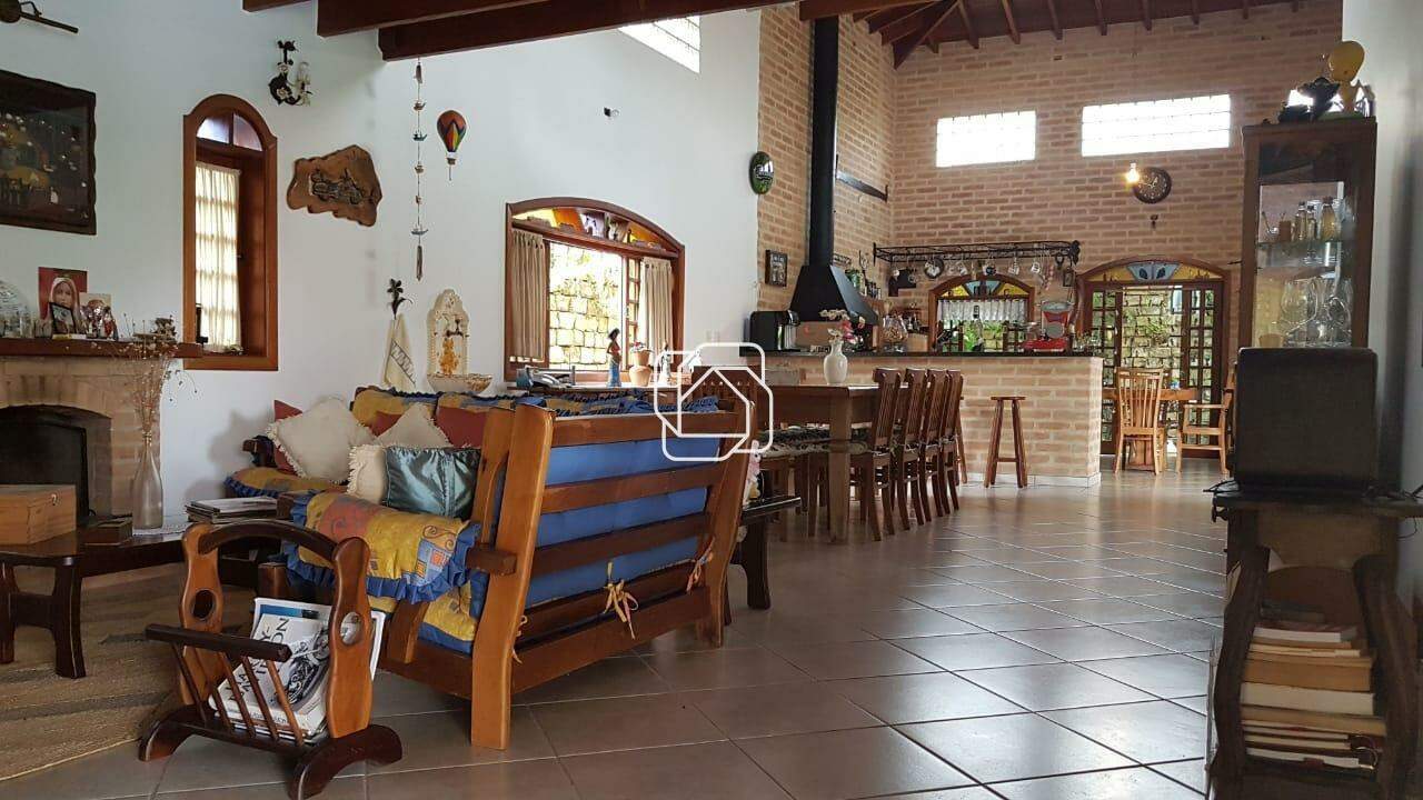 Casa de Condomínio à venda em Itu - SP - Condomínio Campos de Santo Antônio: Casa à venda no Condomínio Campos de Santo Antônio em Itu
