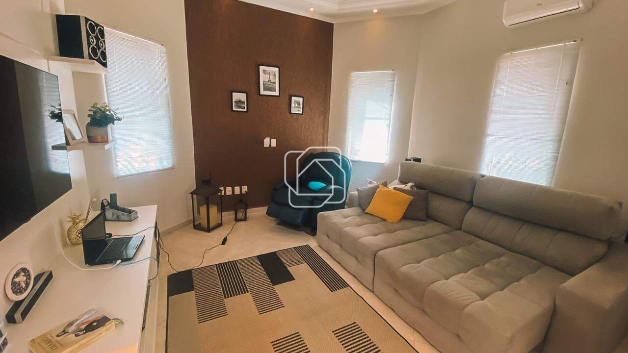 Casa de Condomínio à venda em Salto - SP - Condomínio Zuleika Jabour: Sala de TV privativa