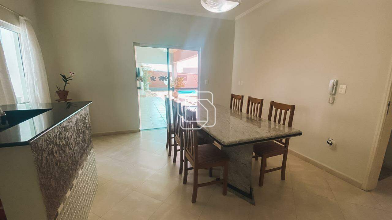 Casa de Condomínio à venda em Salto - SP - Condomínio Zuleika Jabour: Sala de jantar