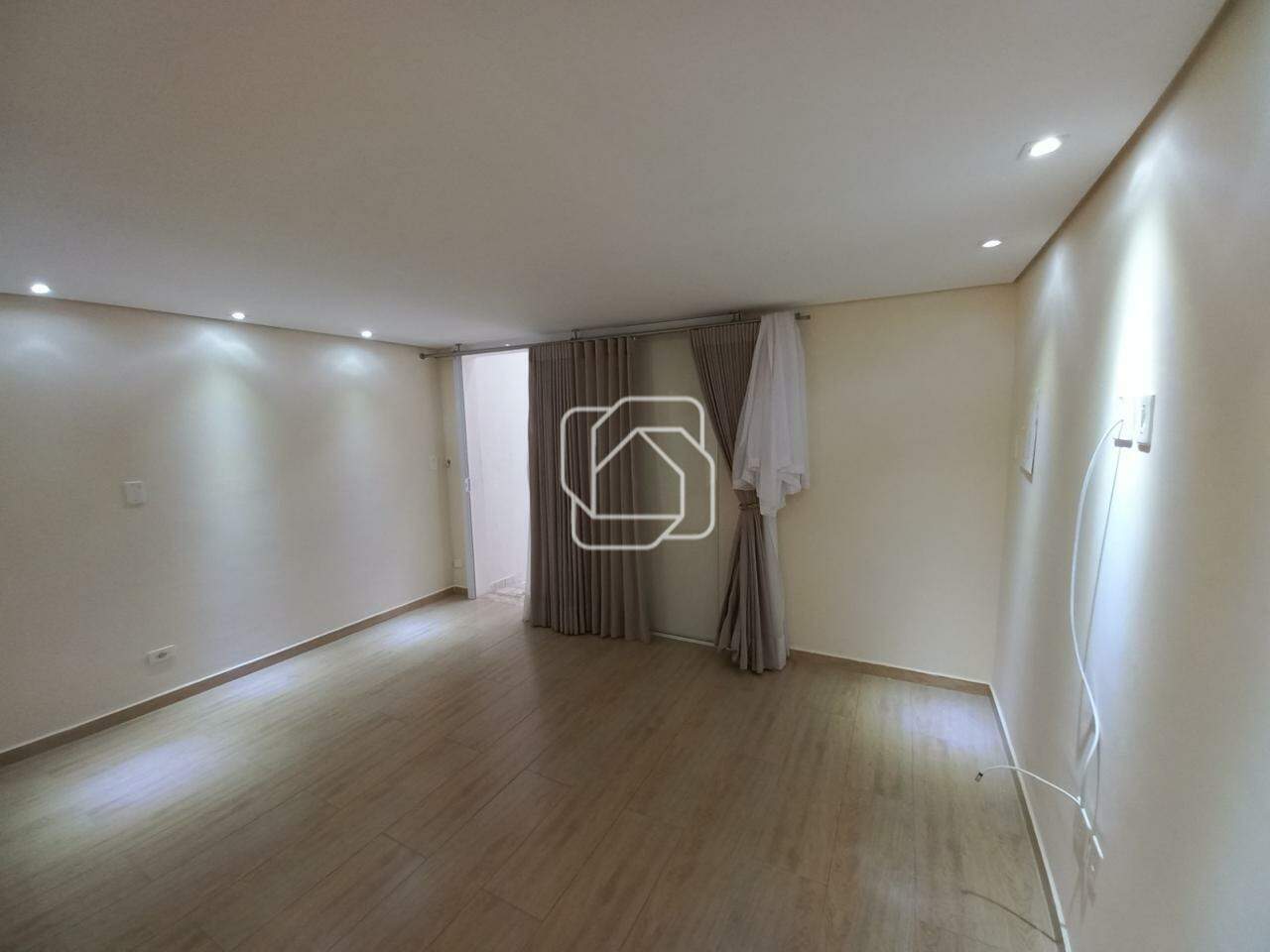 Casa para aluguel em Itu - SP - Jardim das Rosas: