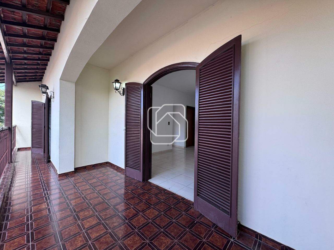 Casa para aluguel em Itu - SP - Vila São Francisco: