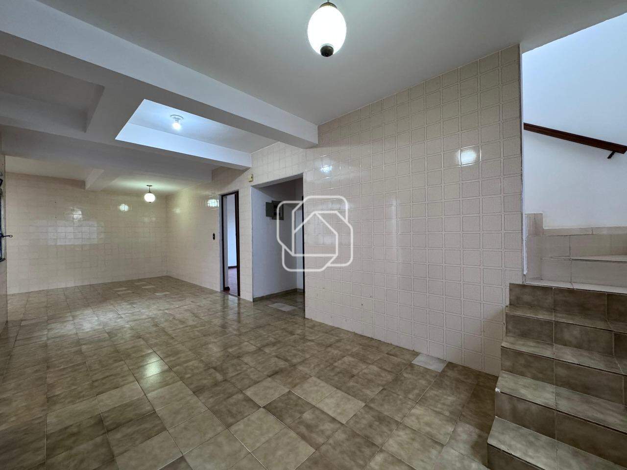 Casa para aluguel em Itu - SP - Vila São Francisco: