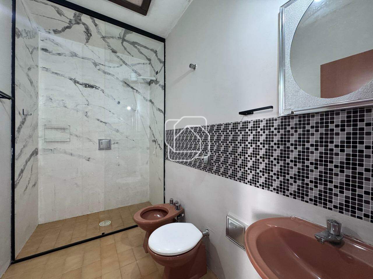 Casa para aluguel em Itu - SP - Vila São Francisco: