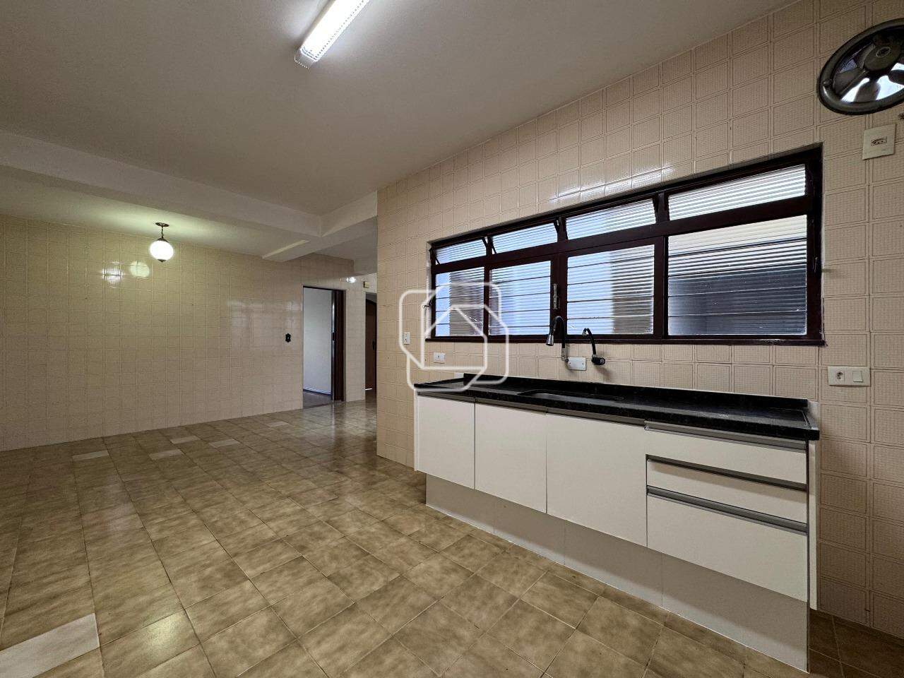 Casa para aluguel em Itu - SP - Vila São Francisco: