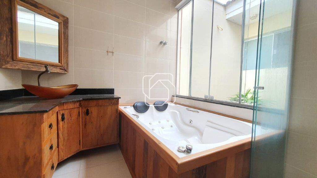 Casa de Condomínio para aluguel em Itu - SP - Parque Village Castelo: 