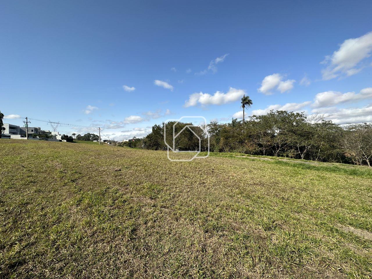 Terreno à venda em Itu - SP - Condomínio Villas do Golfe: Visão ampla do terreno