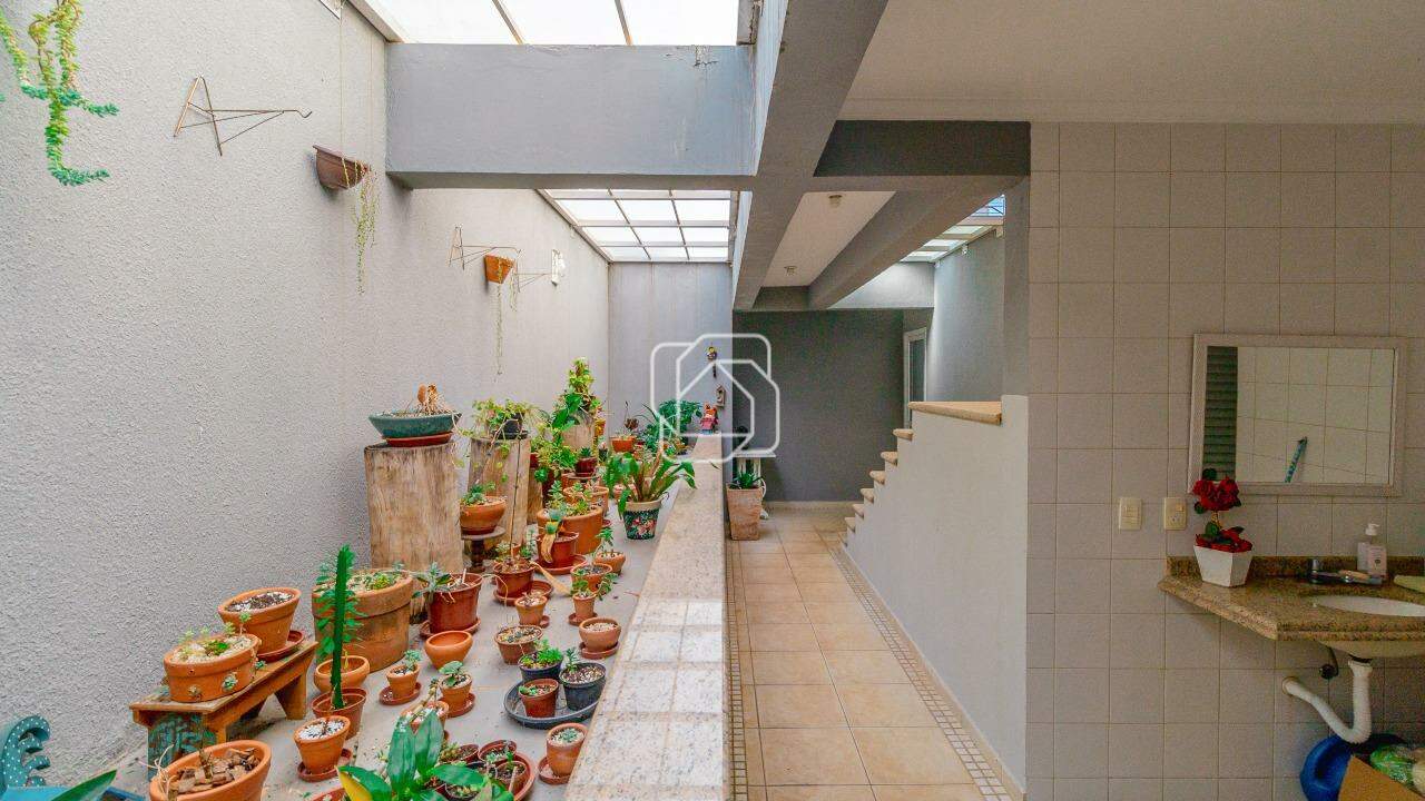 Casa de Condomínio à venda em Itu - SP - Jardim Theodora: Área de serviço