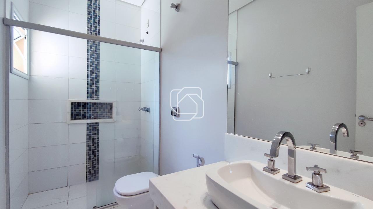Casa de Condomínio à venda em Indaiatuba - SP - Jardim Residencial Santa Clara: Banheiro