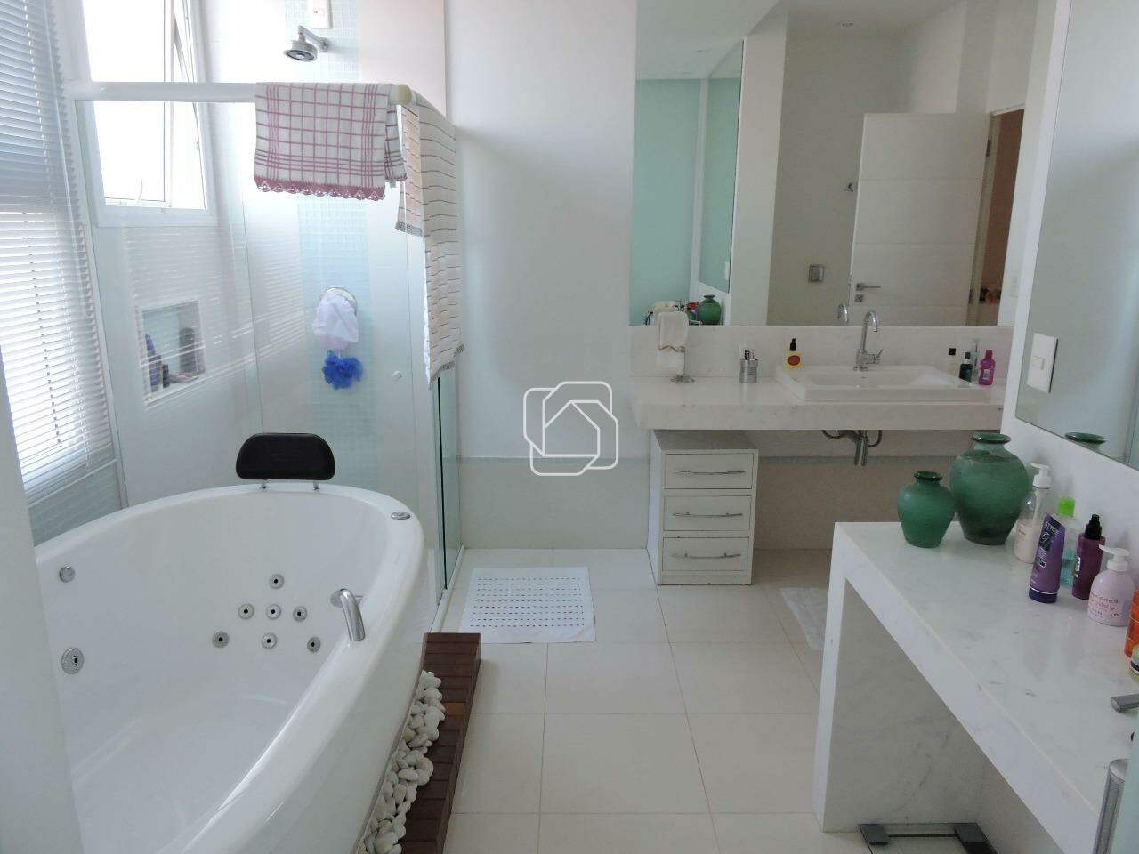 Casa de Condomínio à venda em Itu - SP - Jardim Plaza Atheneé: Casa à venda no Condomínio Plaza Atheneé em Itu