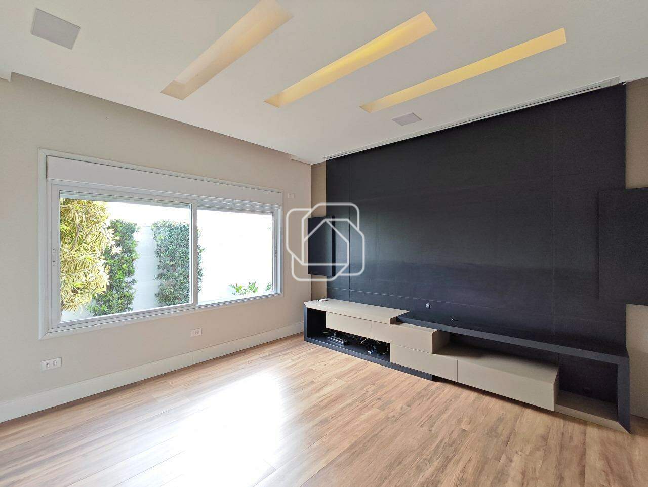 Casa de Condomínio à venda em Indaiatuba - SP - Jardim Maison Du Parc: Sala de TV