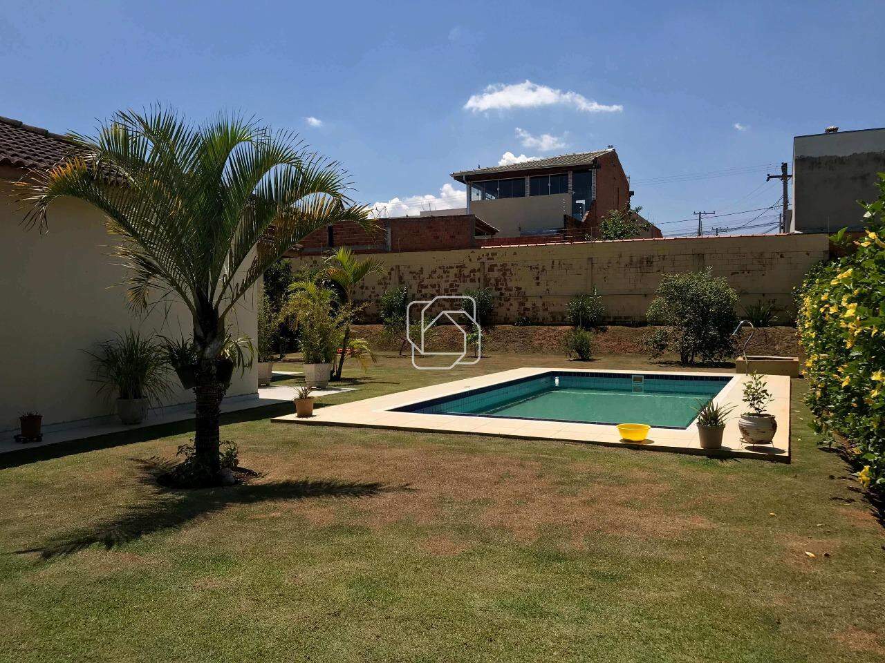 Casa de Condomínio à venda em Salto - SP - Terras de Mont Serrat: Casa à venda no Condomínio Terras de Mont Serrat - Salto/SP