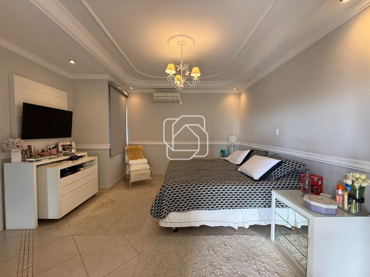 Casa de Condomínio à venda em Indaiatuba - SP - Jardim Residencial Santa Clara: Dormitório