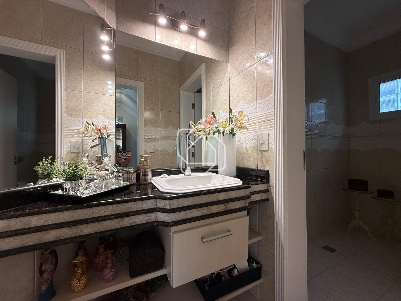 Casa de Condomínio à venda em Indaiatuba - SP - Jardim Residencial Santa Clara: Lavabo