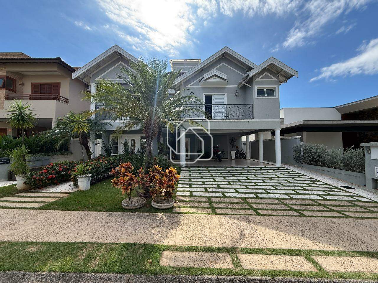 Casa de Condomínio à venda em Indaiatuba - SP - Jardim Residencial Santa Clara: Fachada