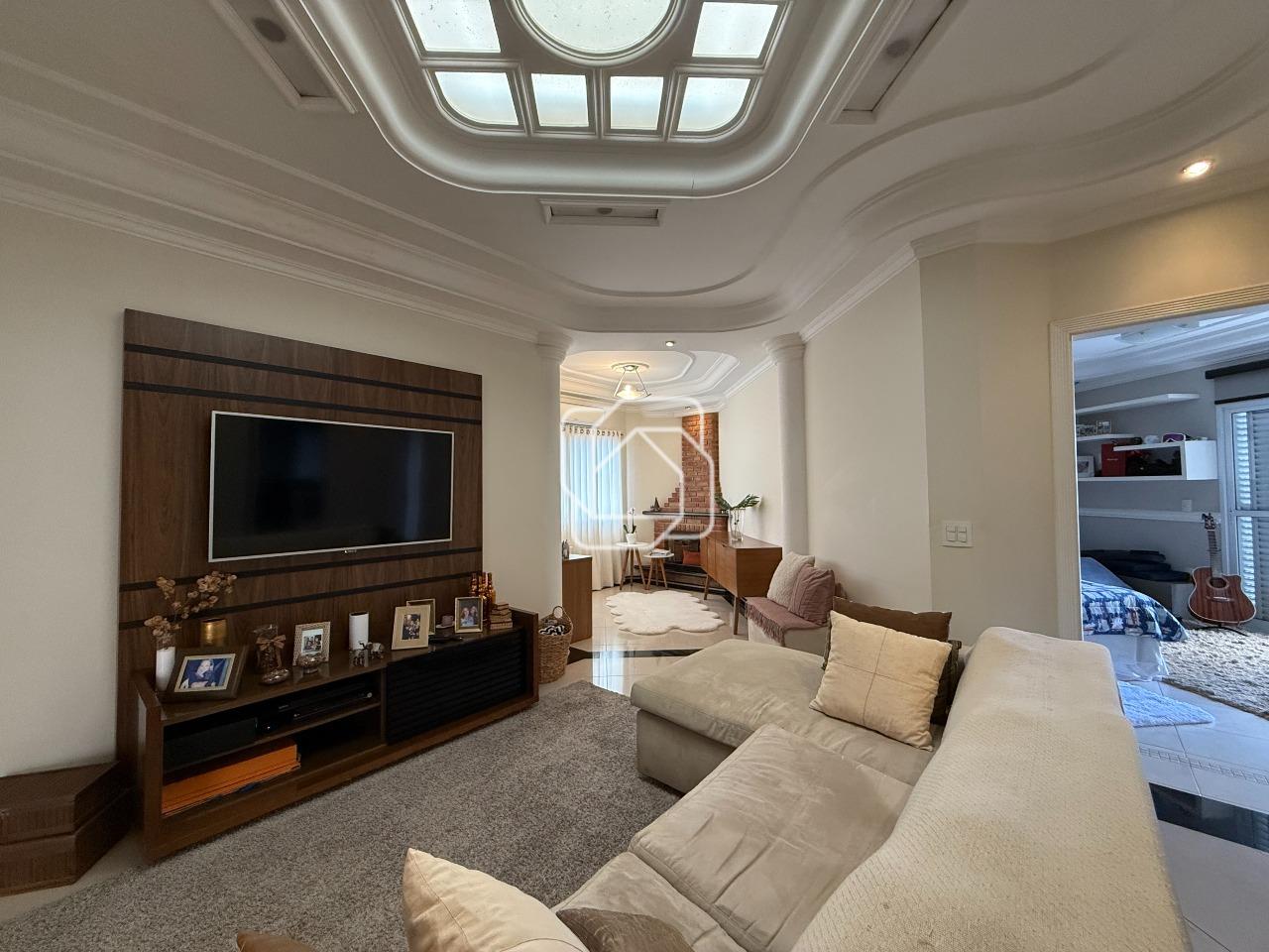 Casa de Condomínio à venda em Indaiatuba - SP - Jardim Residencial Santa Clara: Hall do piso superior