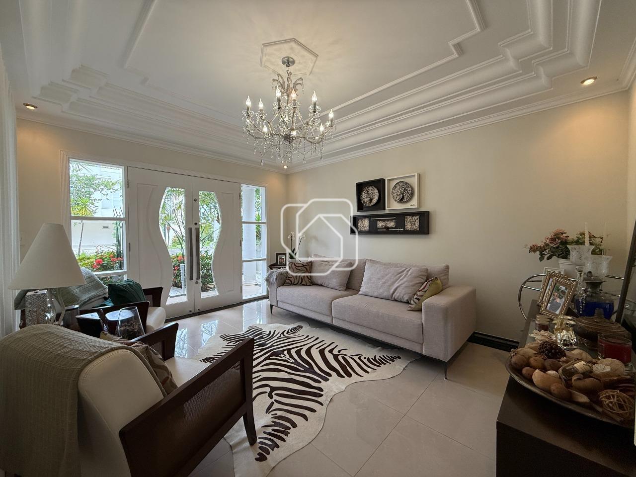 Casa de Condomínio à venda em Indaiatuba - SP - Jardim Residencial Santa Clara: Sala de estar