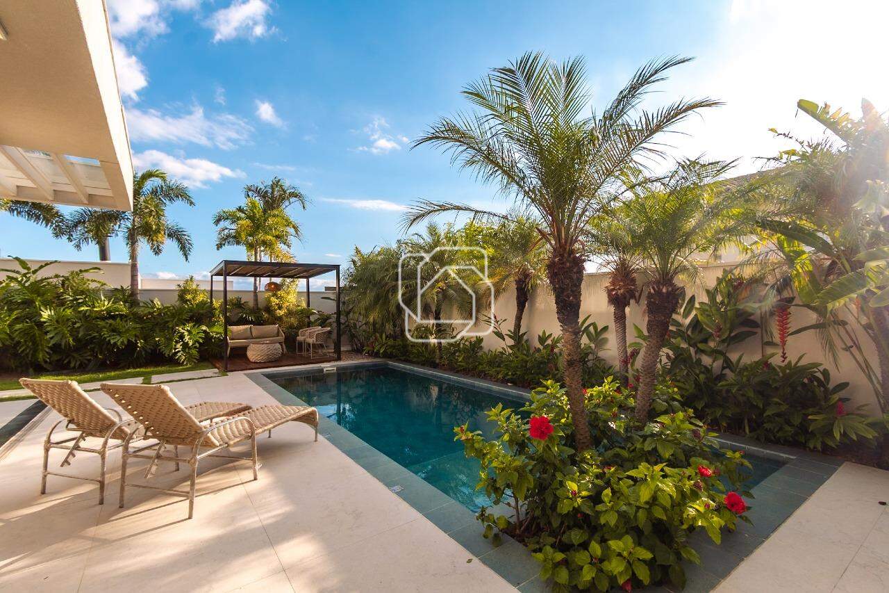 Casa de Condomínio à venda em Indaiatuba - SP - Jardim Residencial Santa Clara: Área da piscina