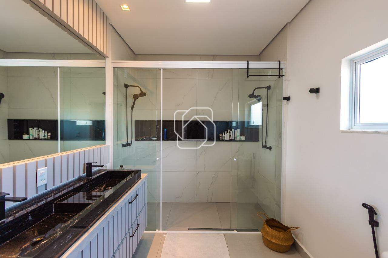 Casa de Condomínio à venda em Indaiatuba - SP - Jardim Residencial Santa Clara: Banheiro
