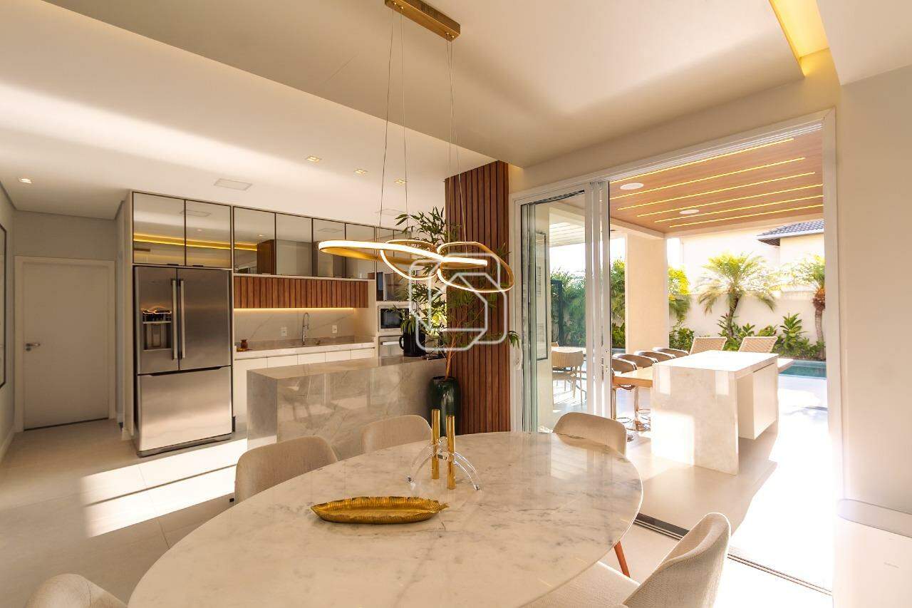 Casa de Condomínio à venda em Indaiatuba - SP - Jardim Residencial Santa Clara: Sala de jantar