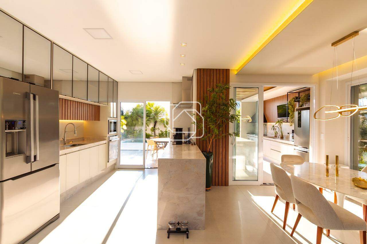Casa de Condomínio à venda em Indaiatuba - SP - Jardim Residencial Santa Clara: Ambientes integrados
