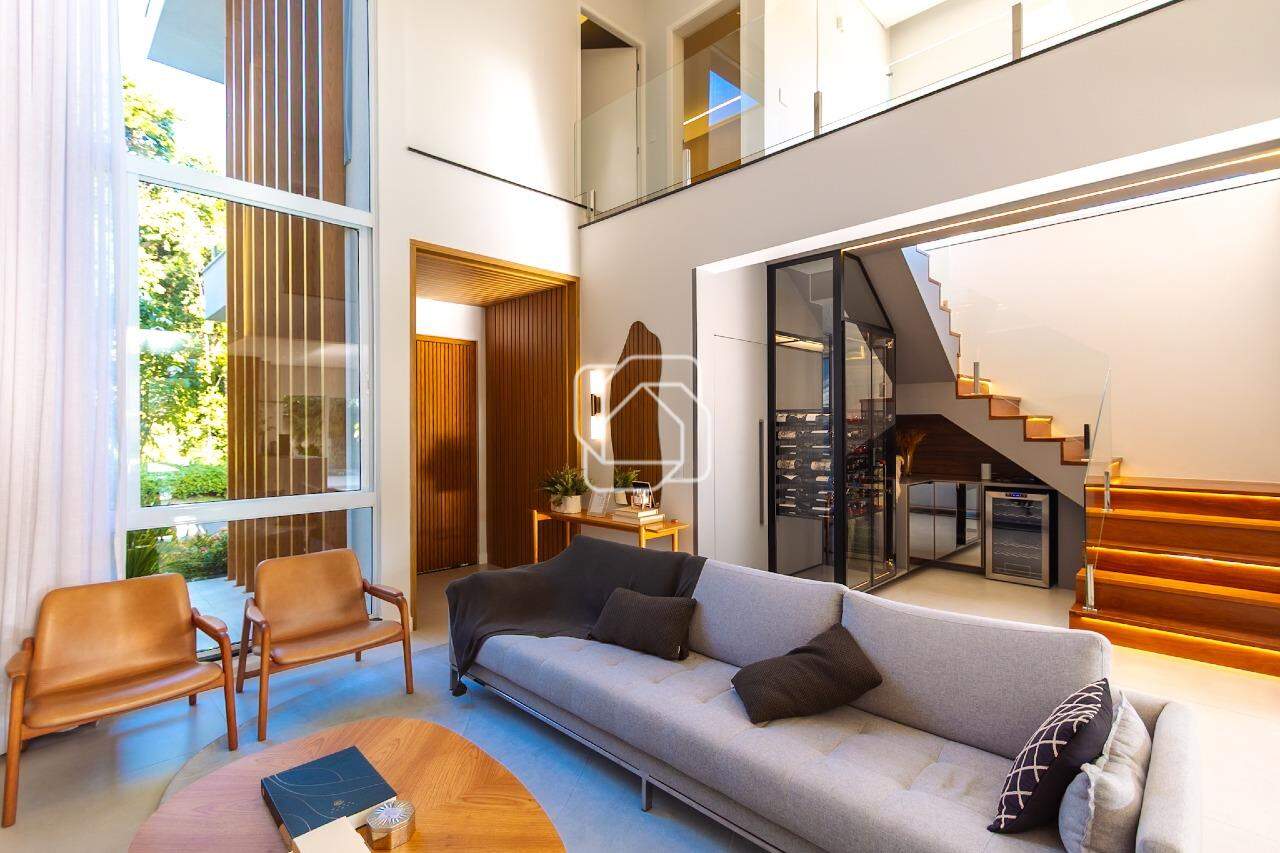 Casa de Condomínio à venda em Indaiatuba - SP - Jardim Residencial Santa Clara: Sala de estar