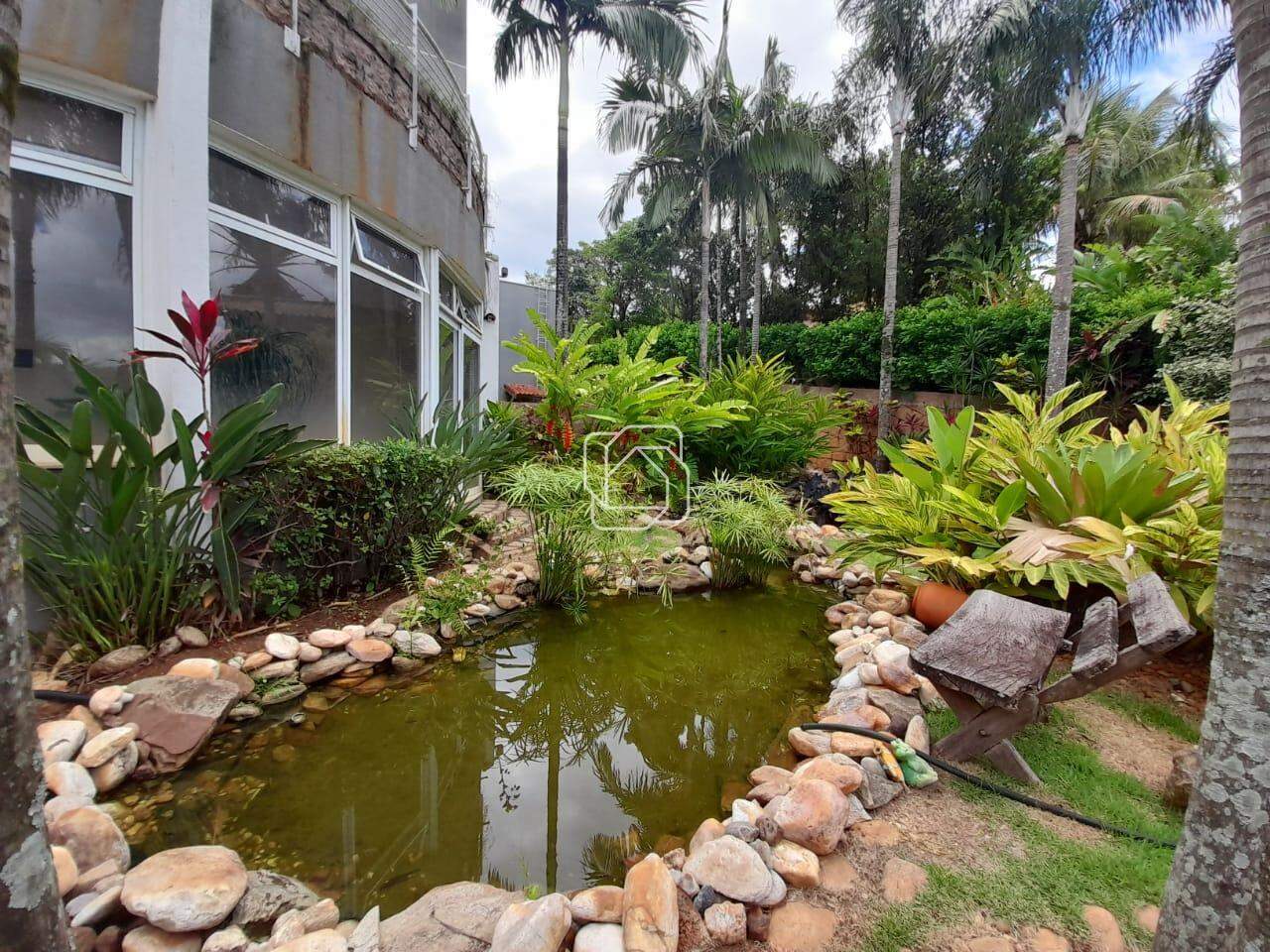 Casa de Condomínio à venda em Indaiatuba - SP - Colinas do Mosteiro de Itaici: Casa à venda no Condomínio Colinas do Mosteiro de Itaici - Indaiatuba/SP