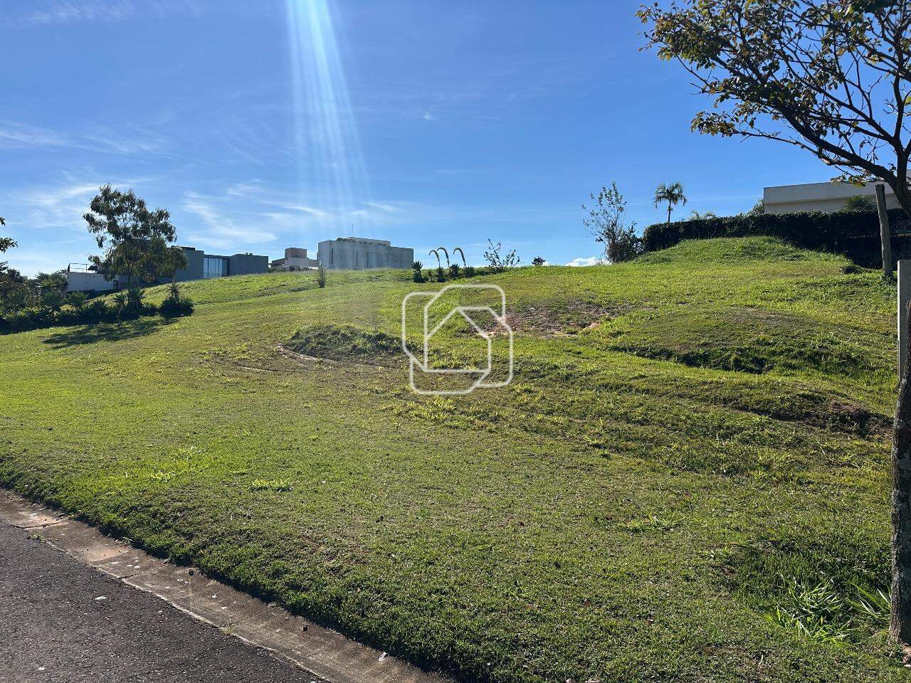 Terreno à venda em Itu - SP - Condomínio Villas do Golfe: Visão ampla do terreno