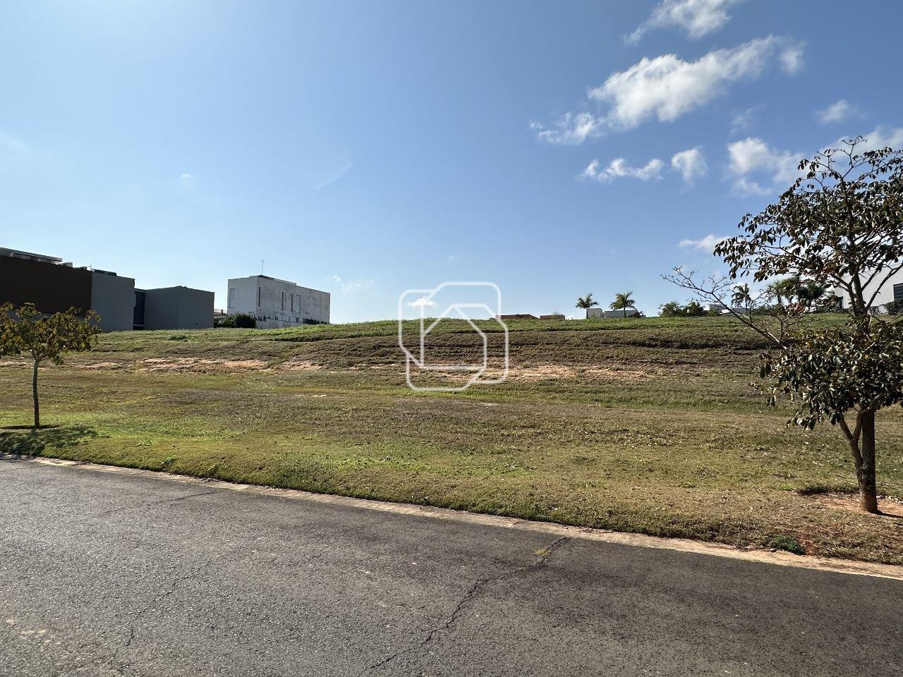 Terreno à venda em Itu - SP - Condomínio Villas do Golfe: Visão ampla do terreno