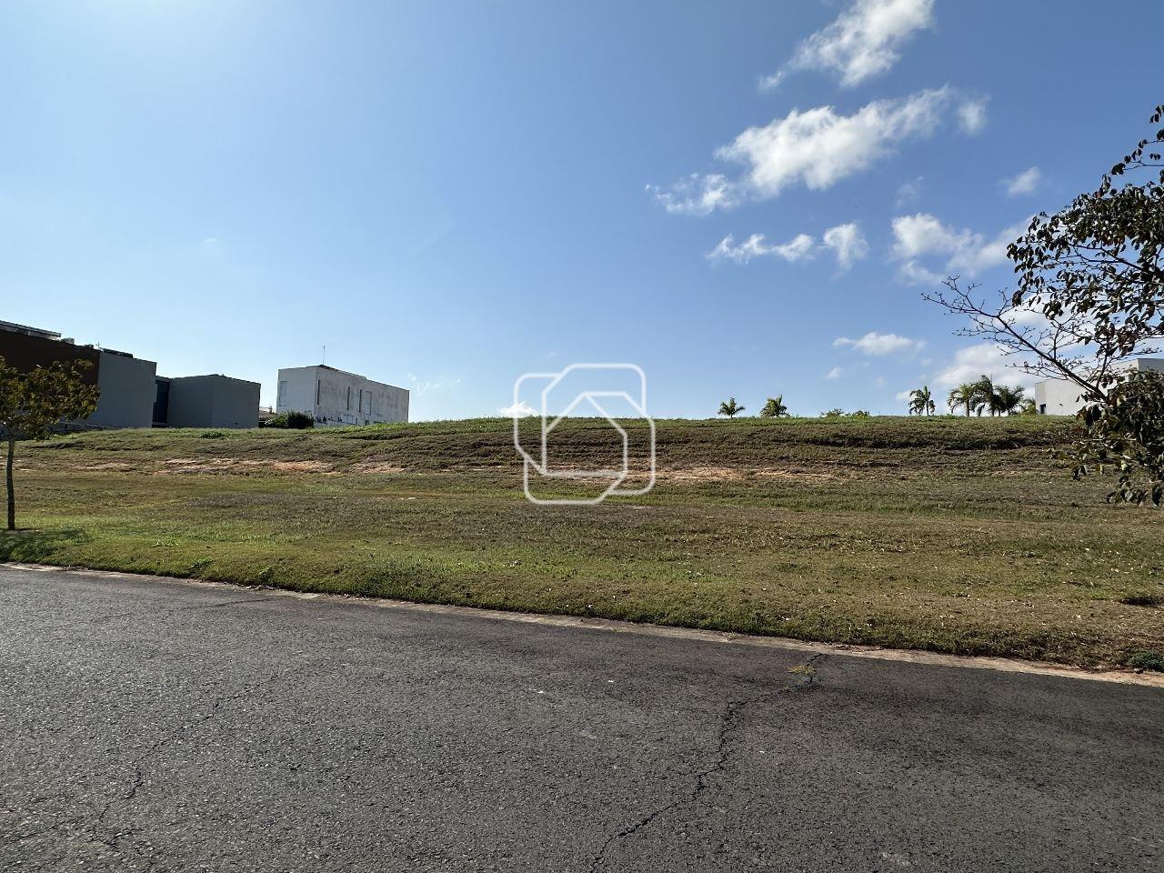 Terreno à venda em Itu - SP - Condomínio Villas do Golfe: Visão ampla do terreno