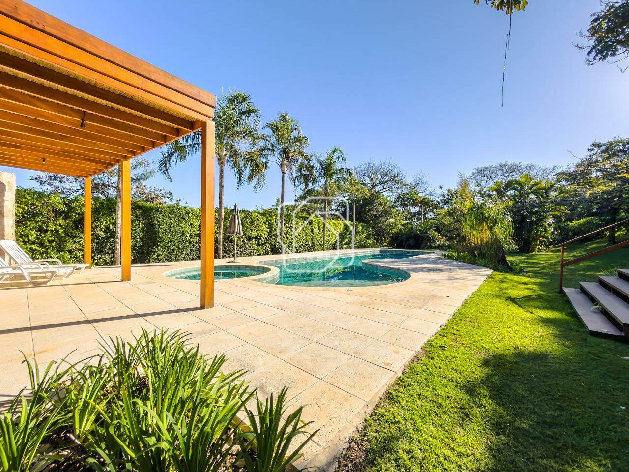 Casa de Condomínio à venda em Indaiatuba - SP - Lagos de Shanadu: Área da piscina