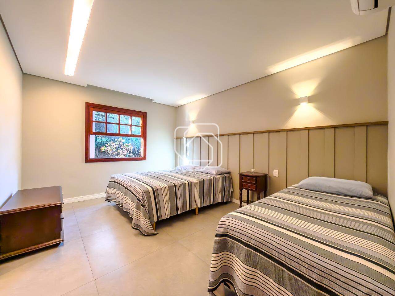 Casa de Condomínio à venda em Indaiatuba - SP - Lagos de Shanadu: Dormitório