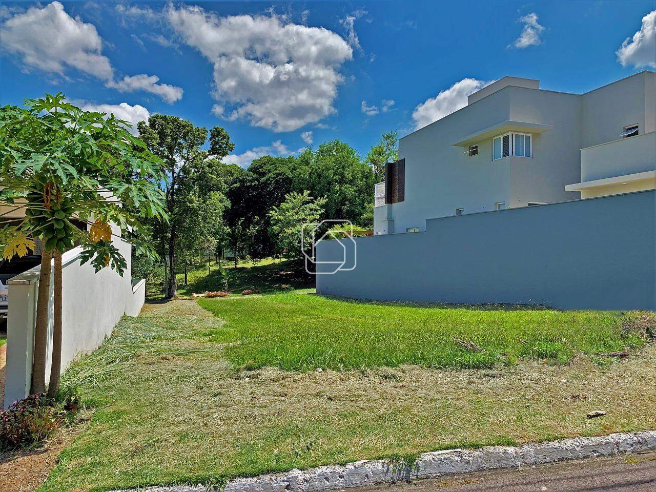 Terreno à venda em Itu - SP - Jardim Theodora: Terreno à venda no Condomínio Jardim Theodora - Itu/SP