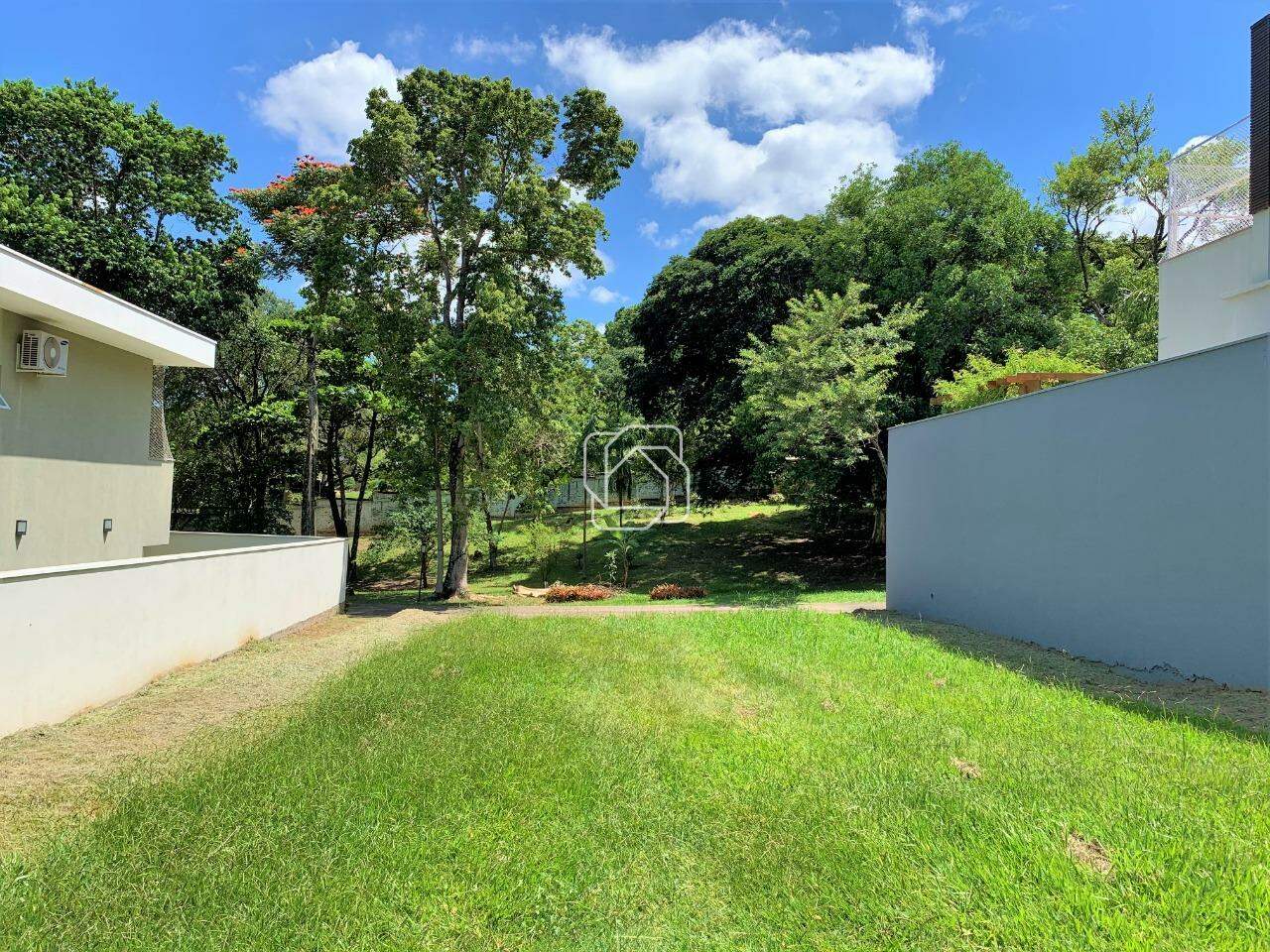 Terreno à venda em Itu - SP - Jardim Theodora: Terreno à venda no Condomínio Jardim Theodora - Itu/SP