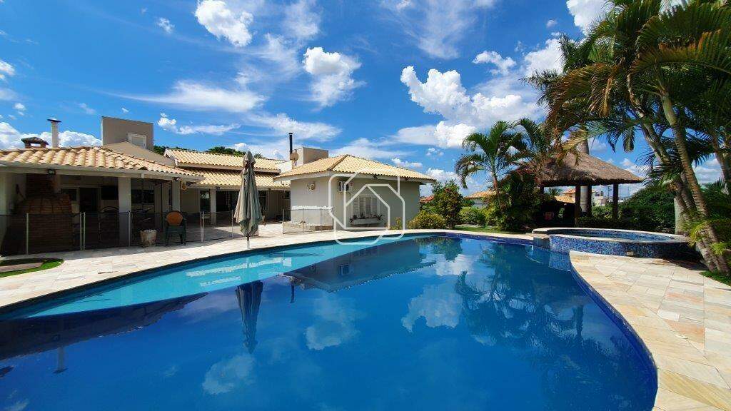 Casa de Condomínio para aluguel em Salto - SP - Haras Paineiras: Casa Mobiliada para Alugar em Salto | Condomínio Haras Paineiras | 4 quartos