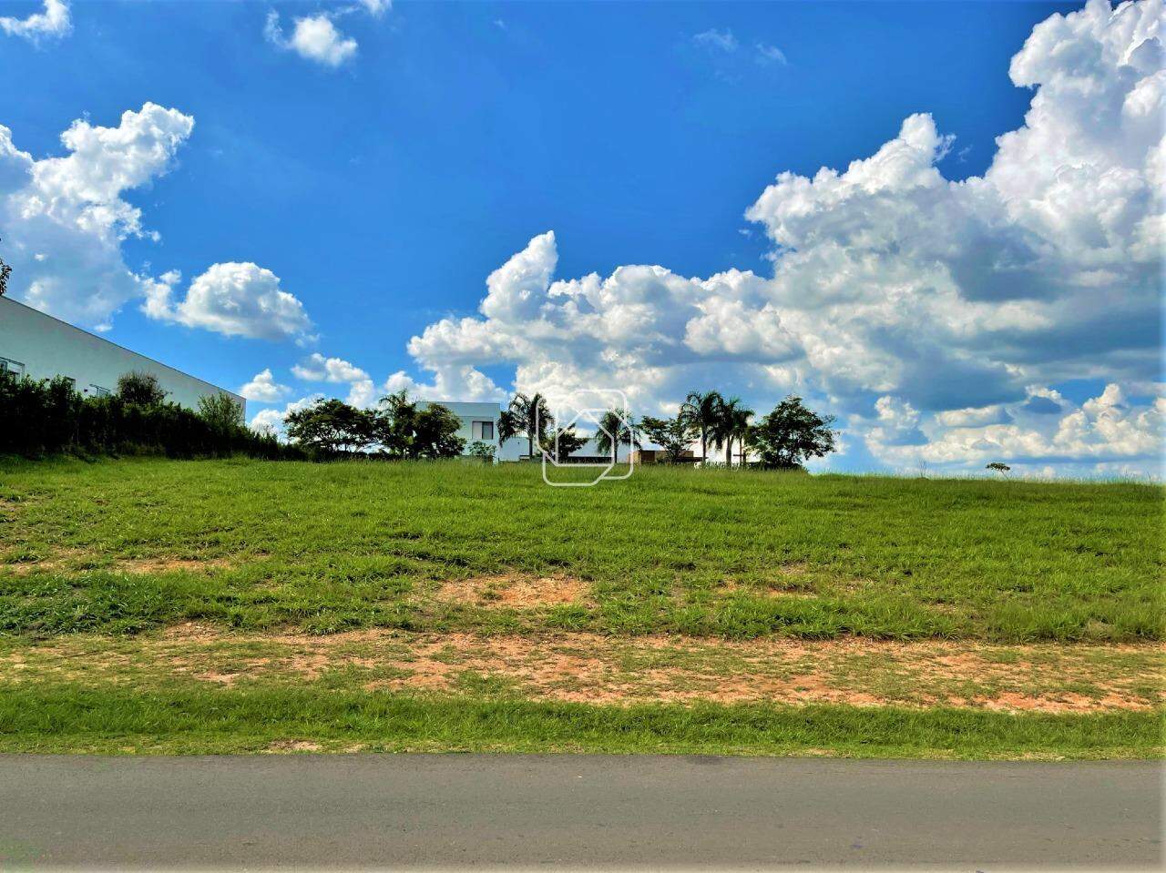 Terreno à venda em Itu - SP - Condomínio Terras de São José II: Terreno à venda no Condomínio Terras de São José II - Itu/SP